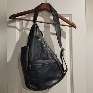 AmeriBag Leather Crossbody Sling Back Bag
